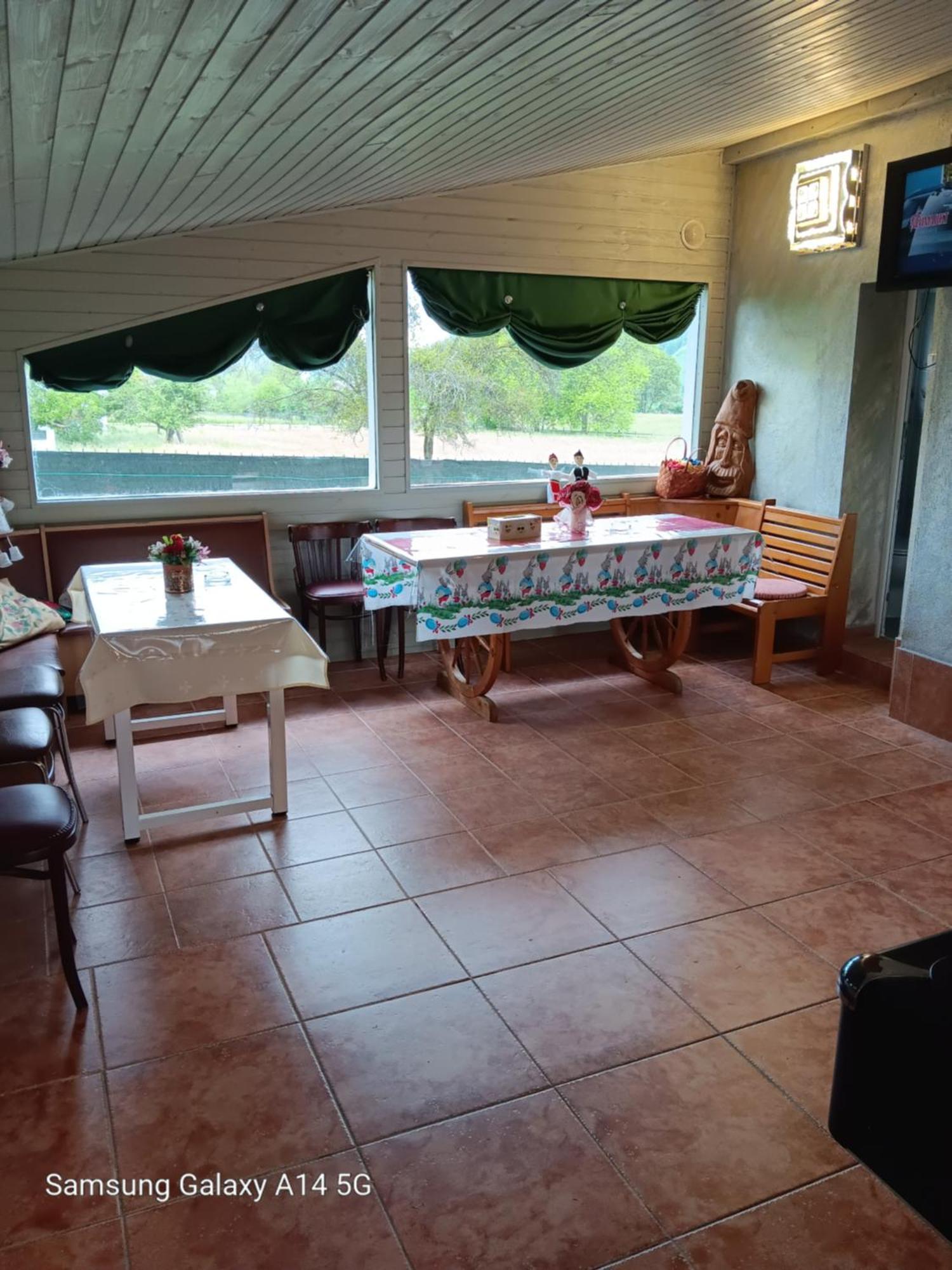 Casa Cu Semineu Moieciu Villa โมเอเชอ เด จอส ภายนอก รูปภาพ