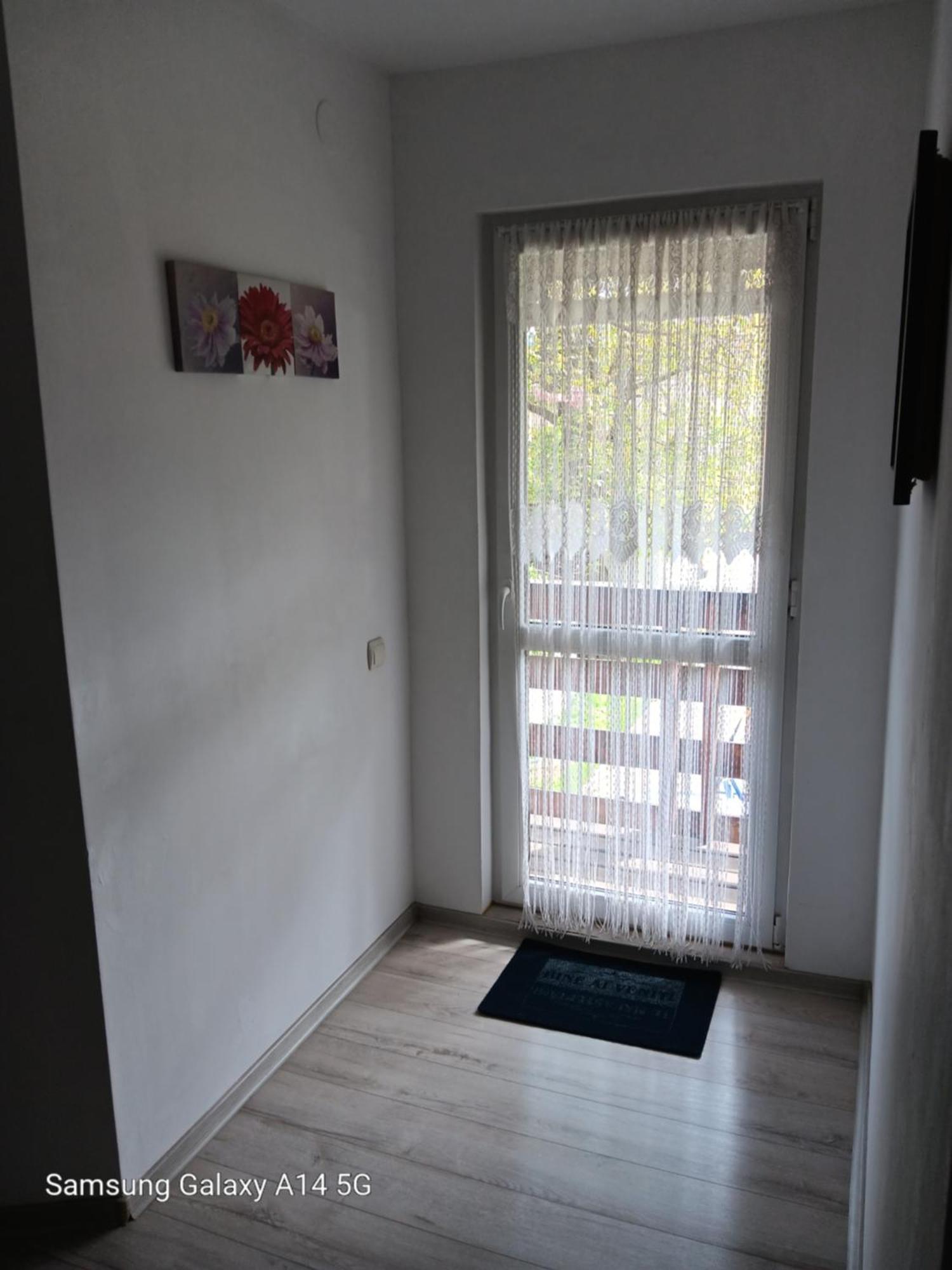 Casa Cu Semineu Moieciu Villa โมเอเชอ เด จอส ภายนอก รูปภาพ