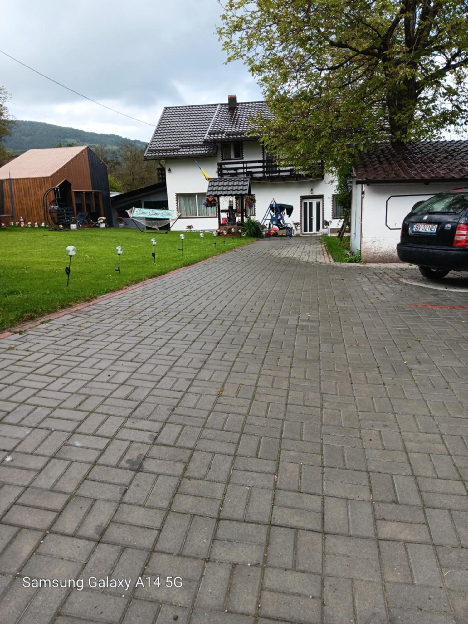 Casa Cu Semineu Moieciu Villa โมเอเชอ เด จอส ภายนอก รูปภาพ